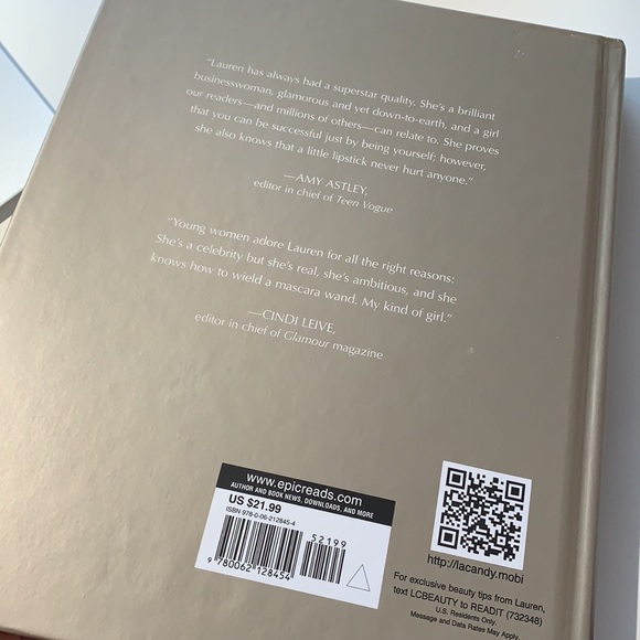 Lauren Conrad beauty book - Picture 2 of 2